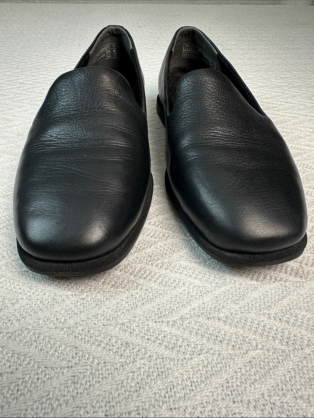 Vionic Black Leather Slip-On Loafers for Men - Picture 3 of 11